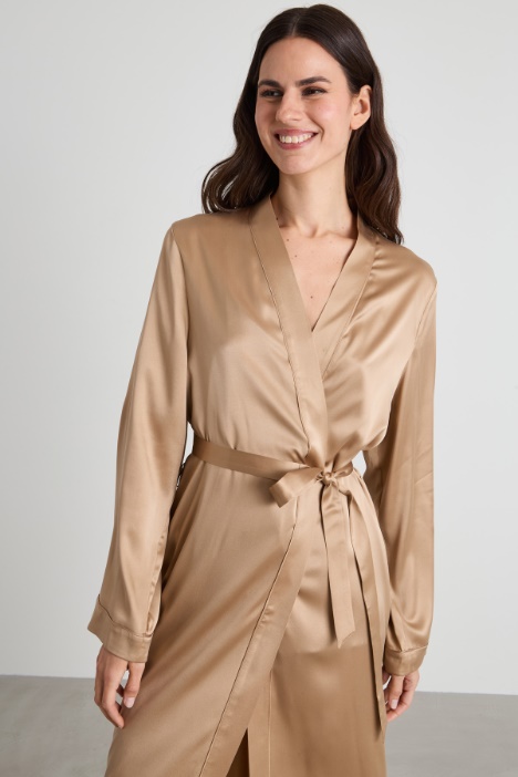 Kimono con cinturón