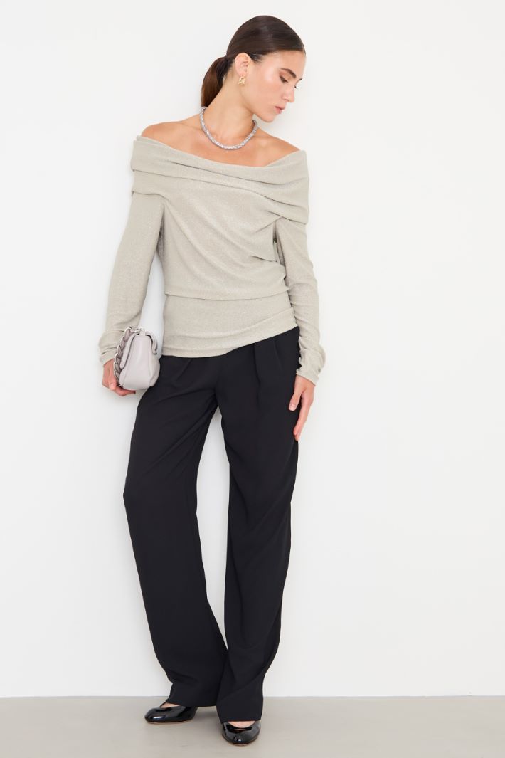 Off-shoulder neckline sweater Intrend - 3