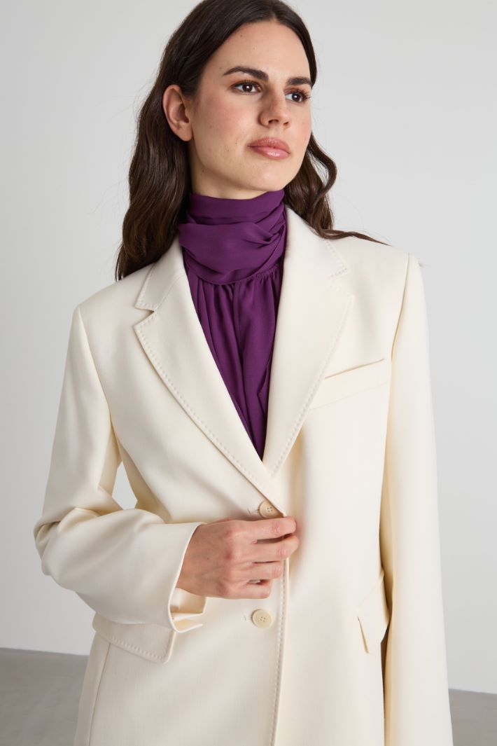 Topstitched blazer Intrend - 4