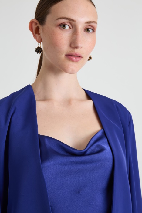 Giacca corta in tessuto fluido