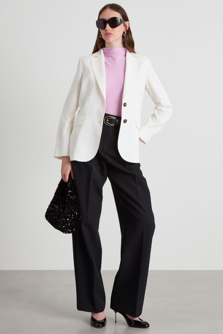 Blazer in envers satin
