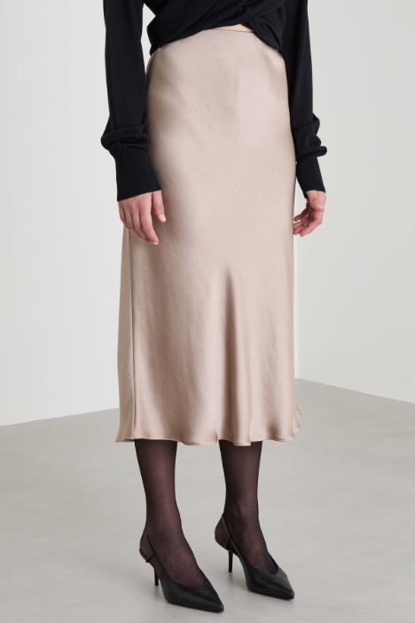 Gonna longuette in raso