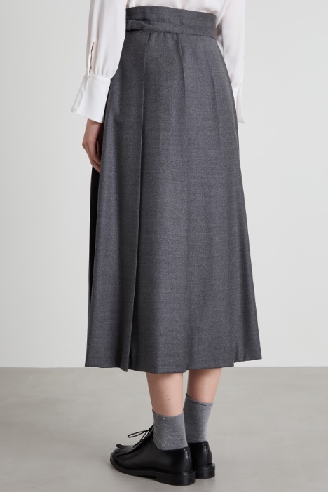 Gonna a pieghe in lana