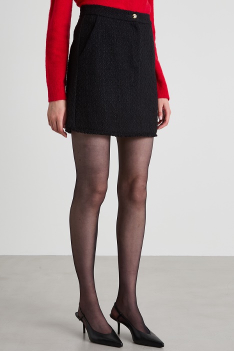 Gonna corta in stuoia