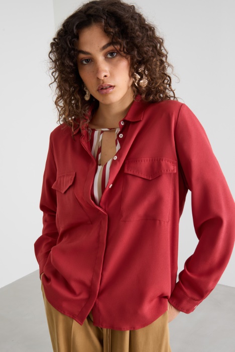 Camicia con taschini Intrend