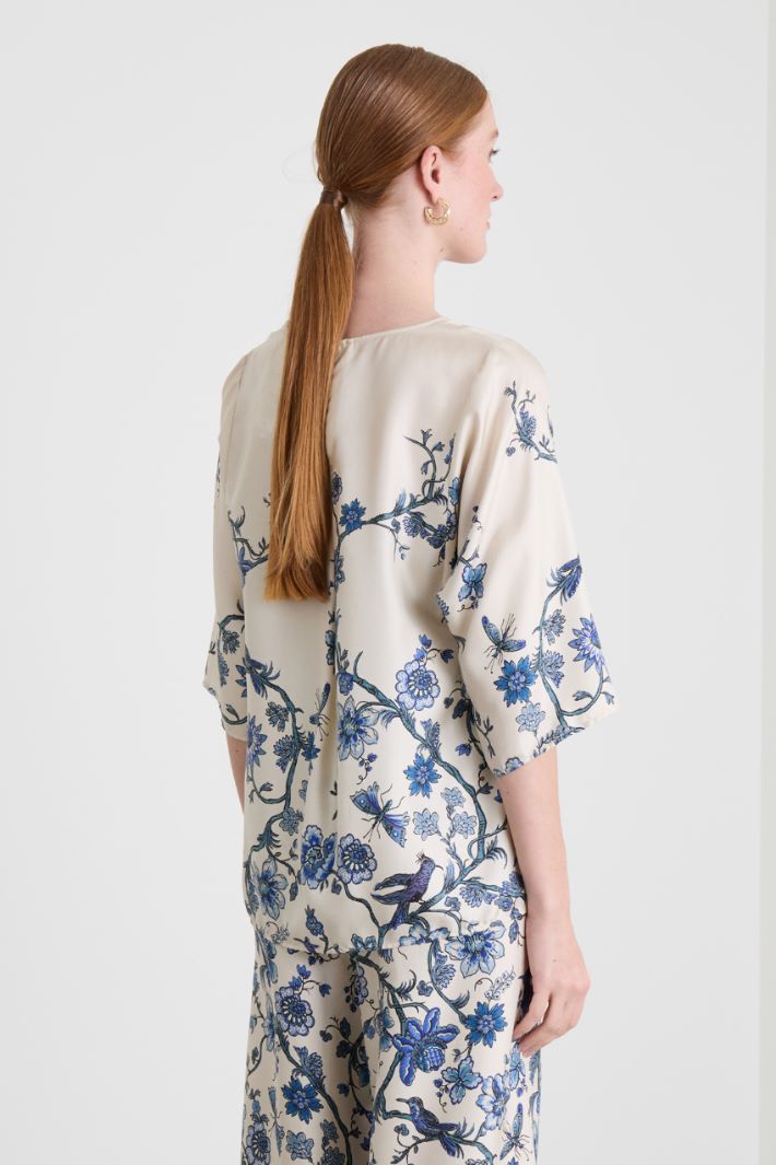 Blusa de sarga de seda