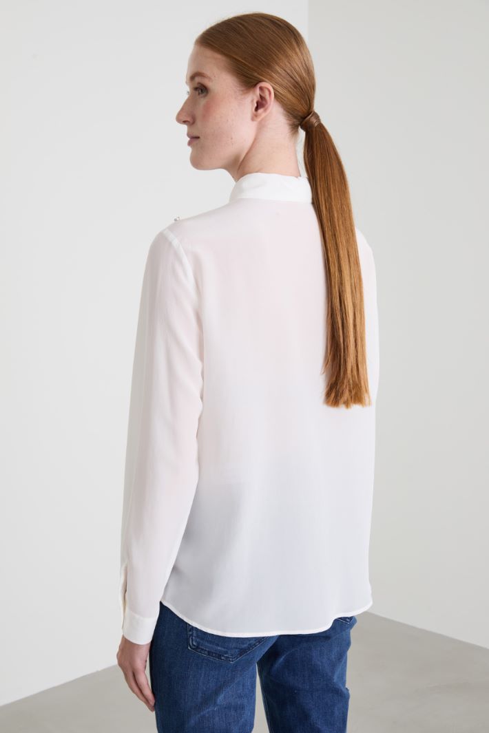 Flowing crepe shirt Intrend - 2