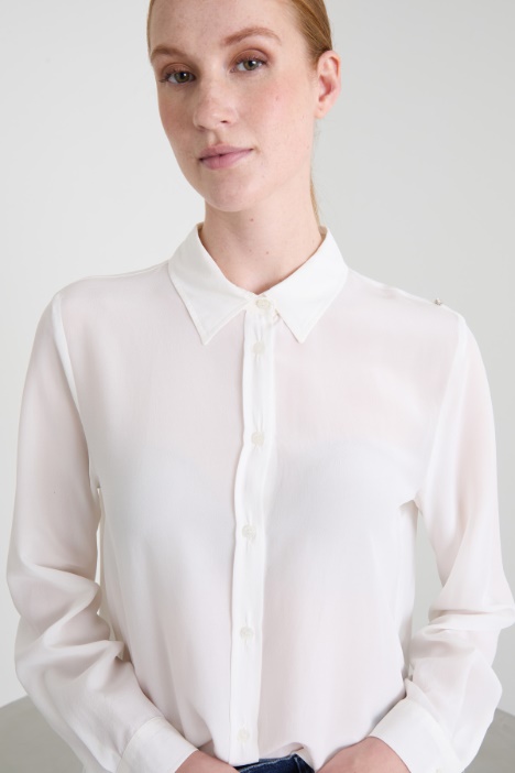 Camisa fluida de crepé