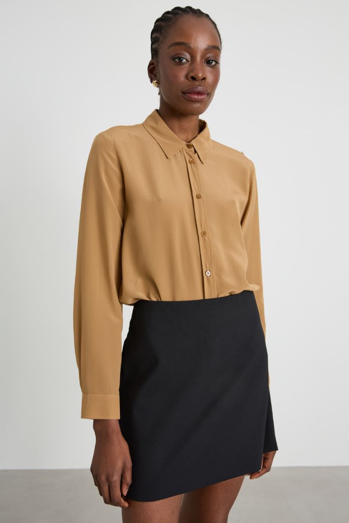 Flowing crepe shirt Intrend