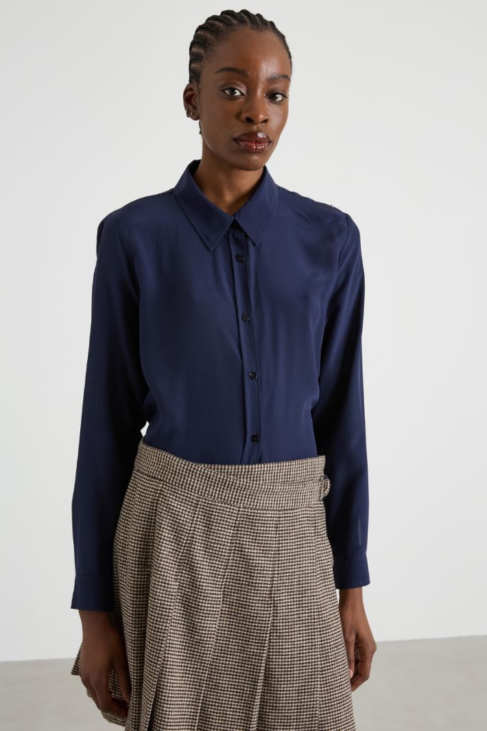 Flowing crepe shirt Intrend