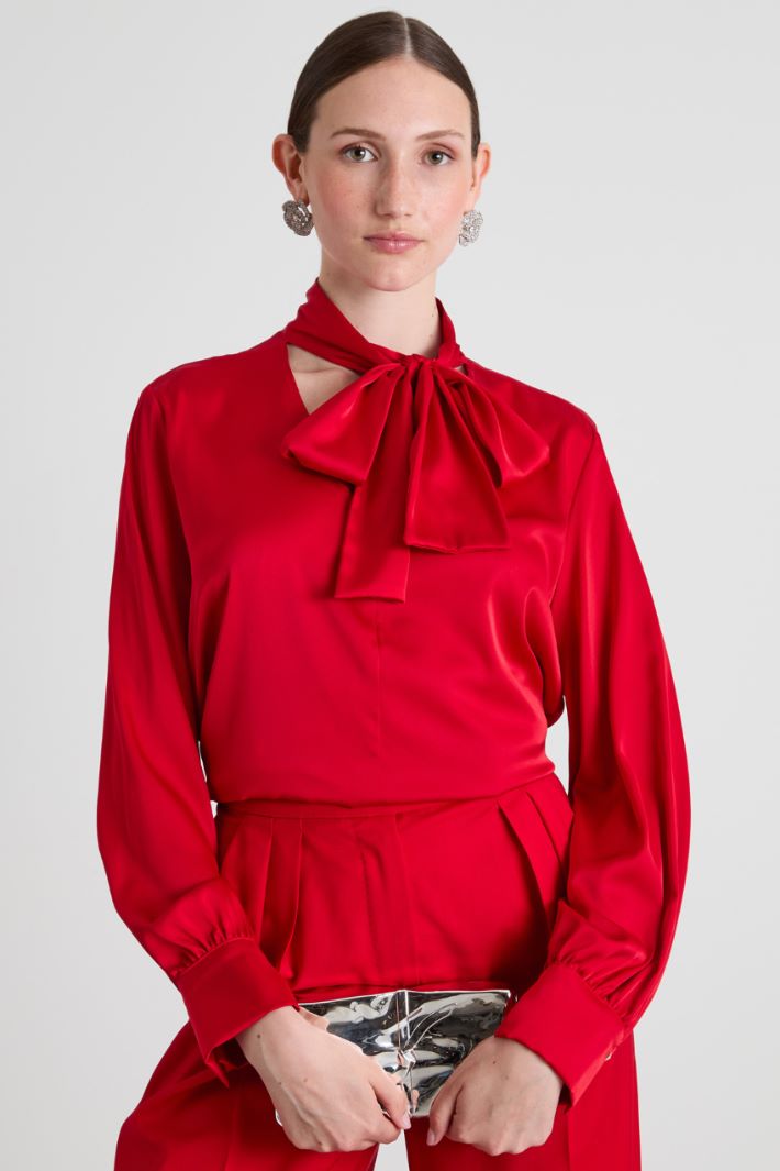 Shirt with sash detail Intrend