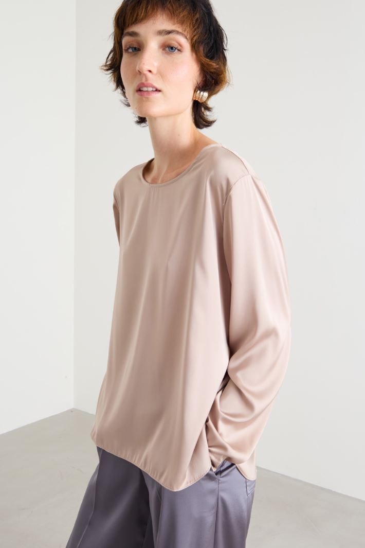 Stretch satin blouse Intrend