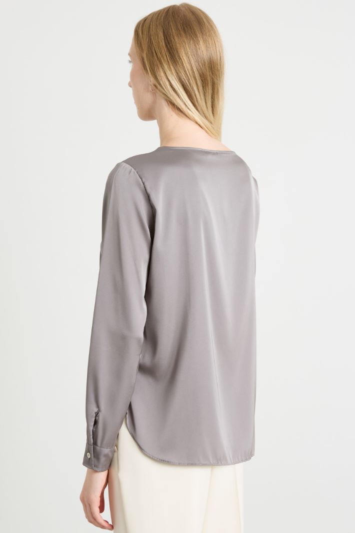 Stretch satin blouse Intrend - 2