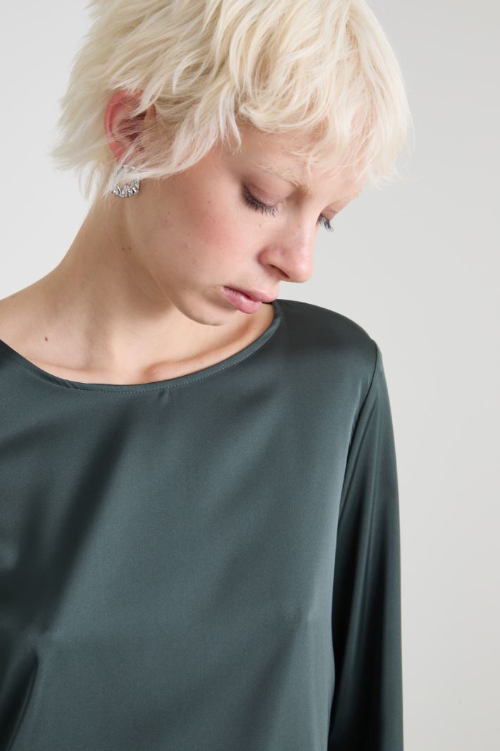 Stretch satin blouse Intrend - 4