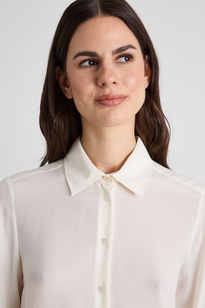 Crepe de chine shirt Intrend - 4