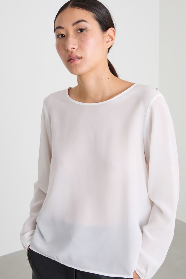 Pure silk blouse Intrend