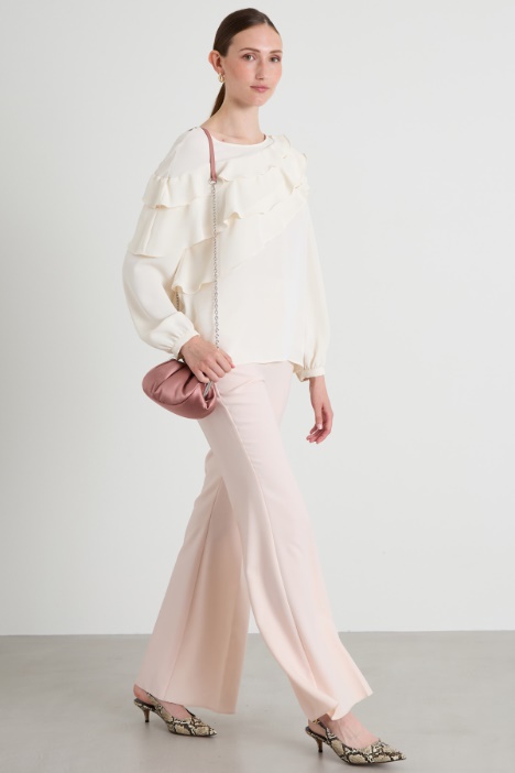 Blouse with ruffle Intrend