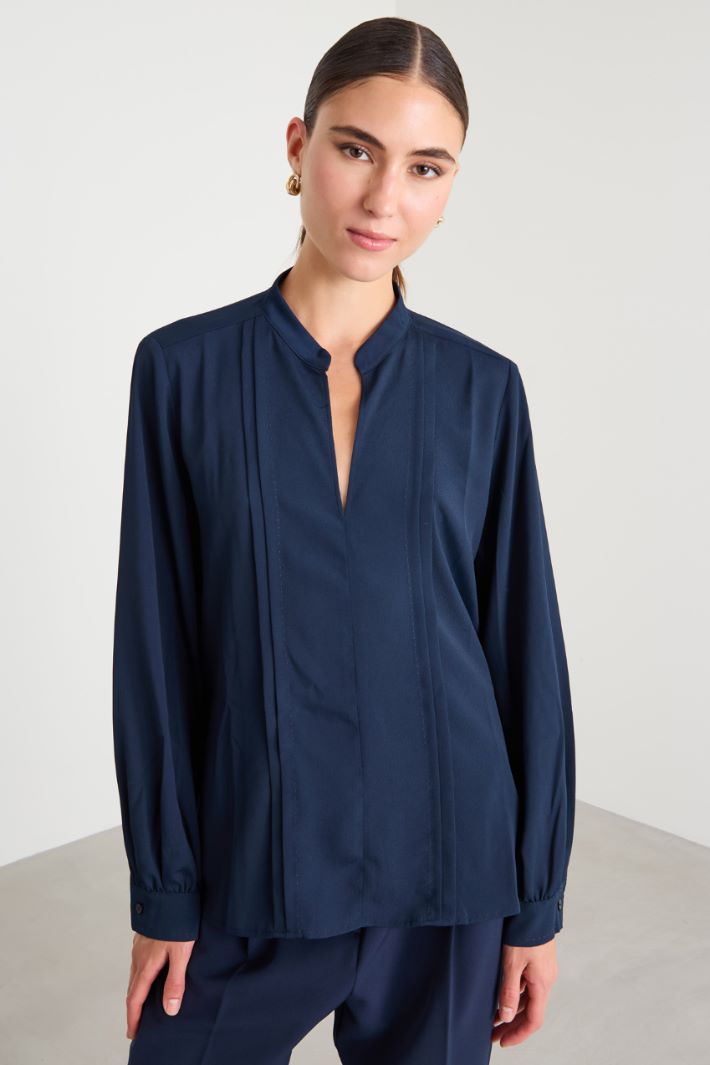 Pleated detailed blouse Intrend