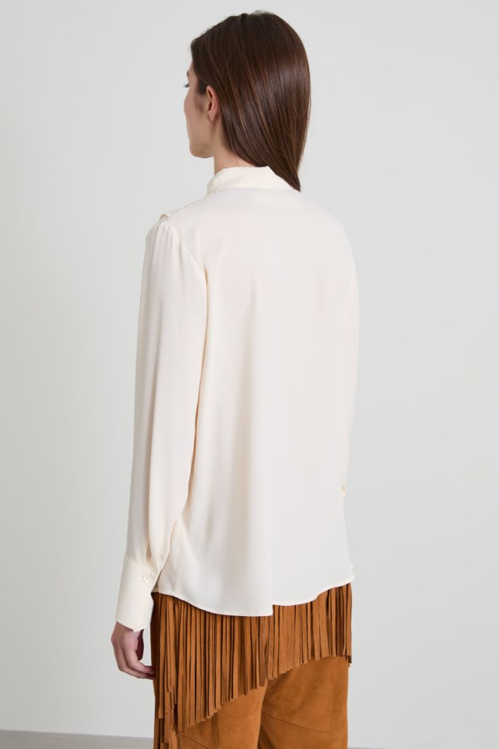 Ruffle shirt Intrend - 2
