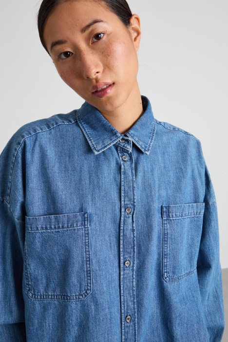Camicia in denim con taschini
