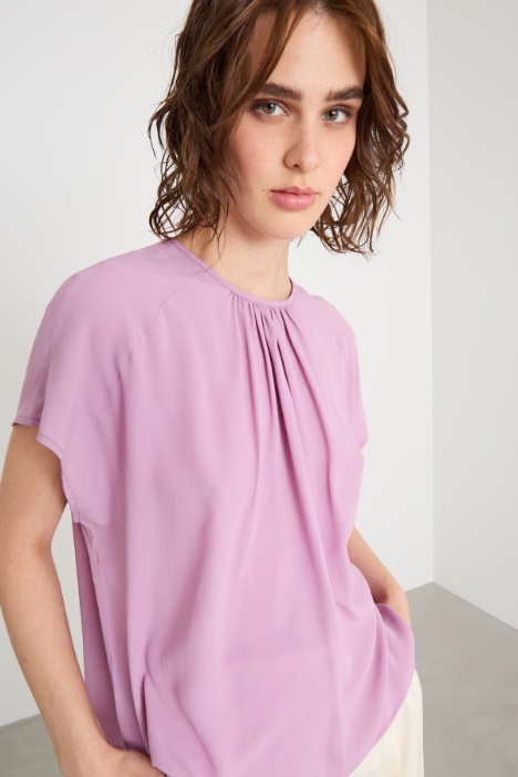 Blusa in crépe de chine