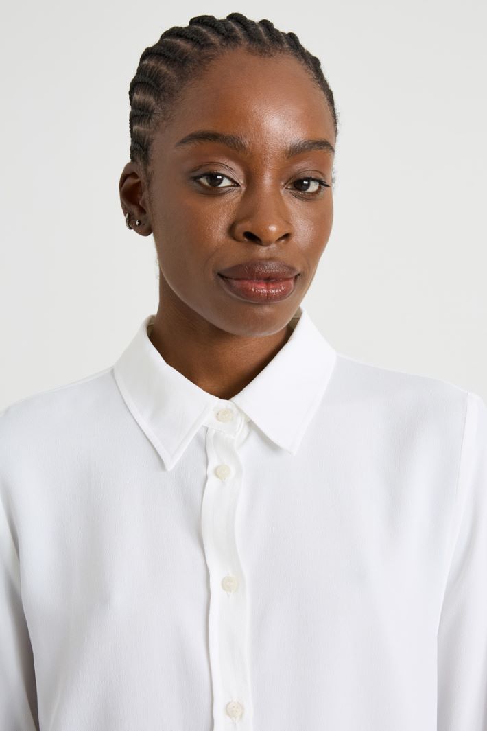 Silk-blend crêpe shirt Intrend - 4
