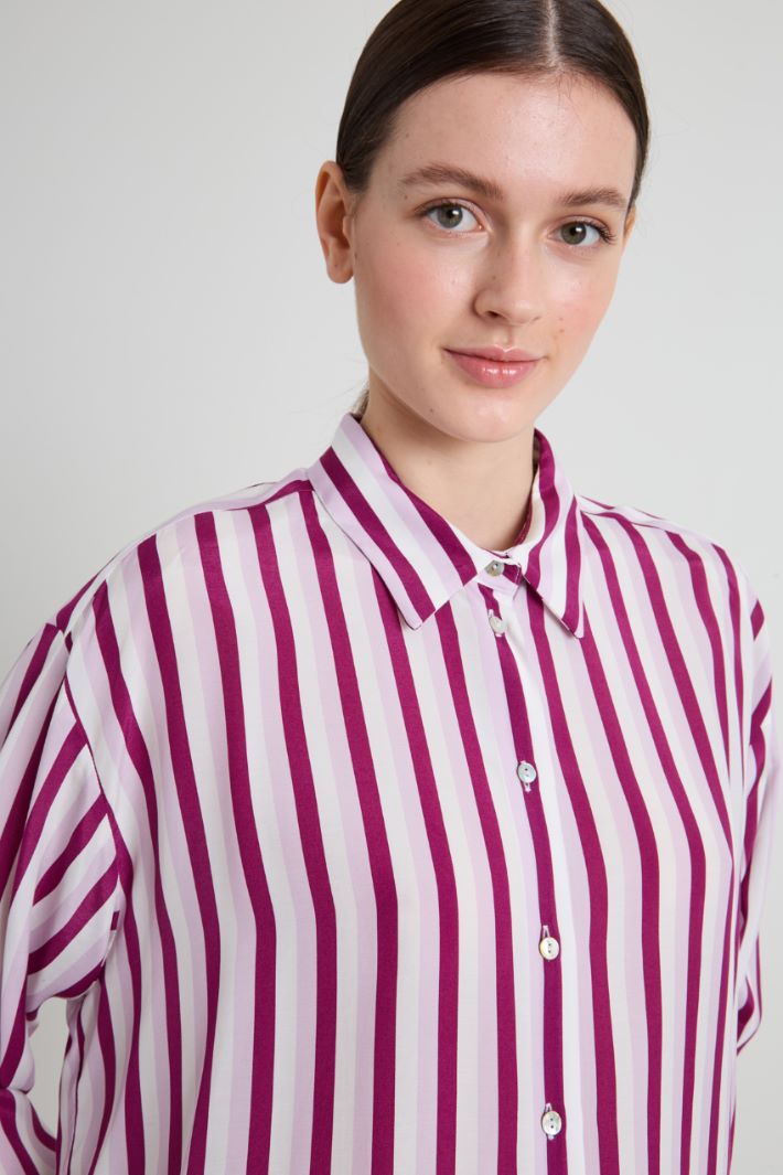 Striped viscose shirt Intrend - 4