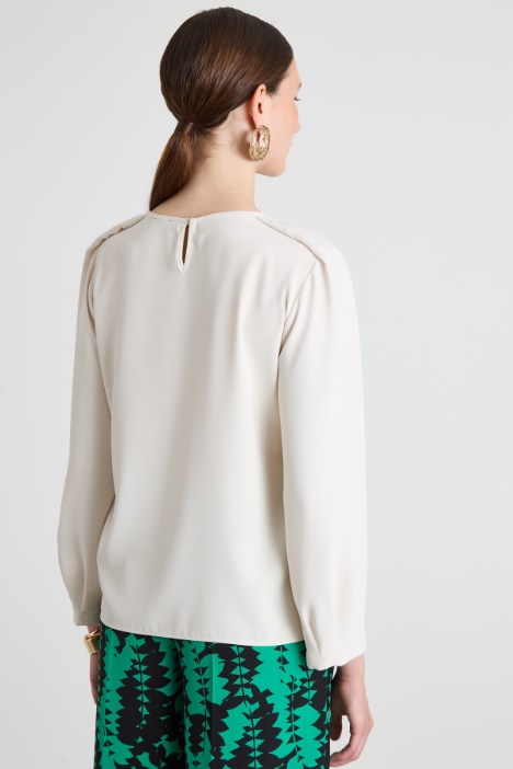 Blusa in crépe leggero