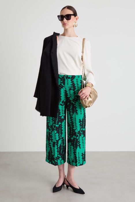 Lightweight crepe blouse Intrend
