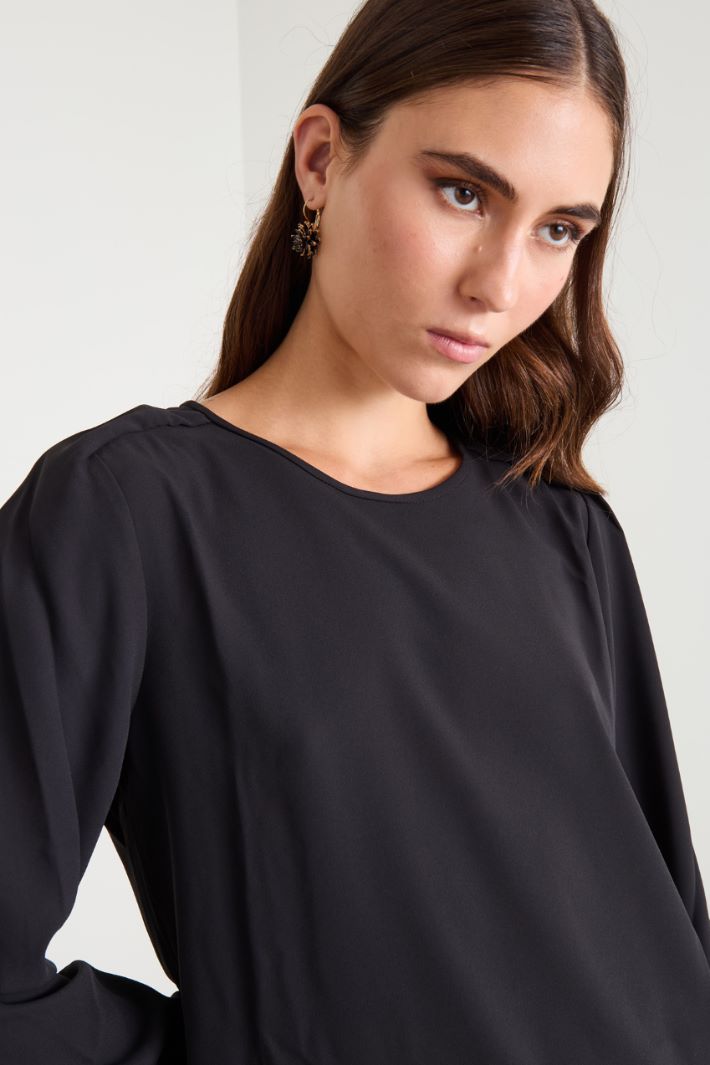 Blusa in crépe leggero Intrend - 4