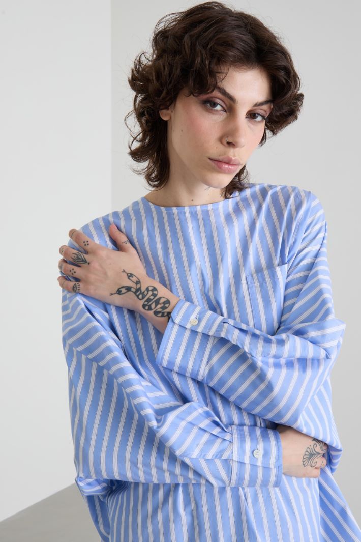 Kimono sleeve tunic Intrend