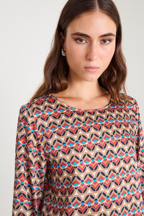 Blusa de sarga estampada