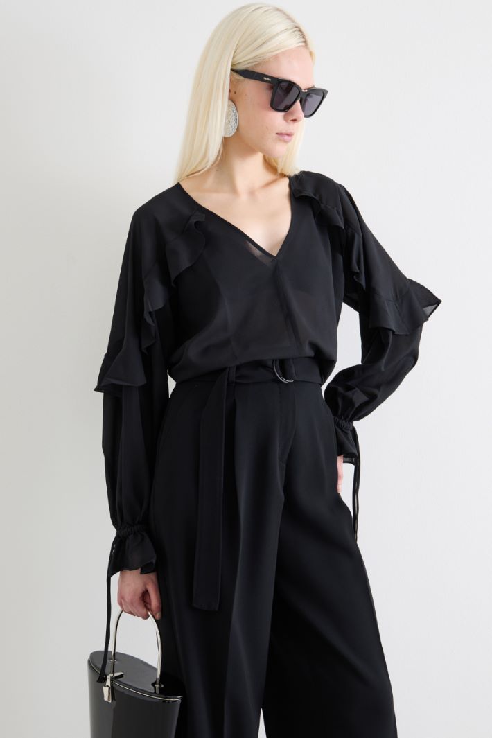 Blusa con rouches Intrend