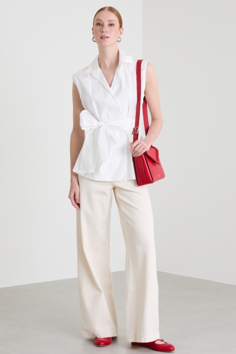 Camicia smanicata con fusciacca Intrend