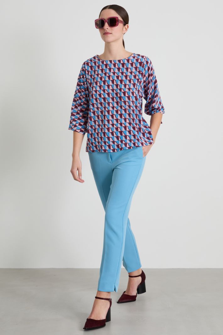 Blusa girocollo in crépe Intrend - 3