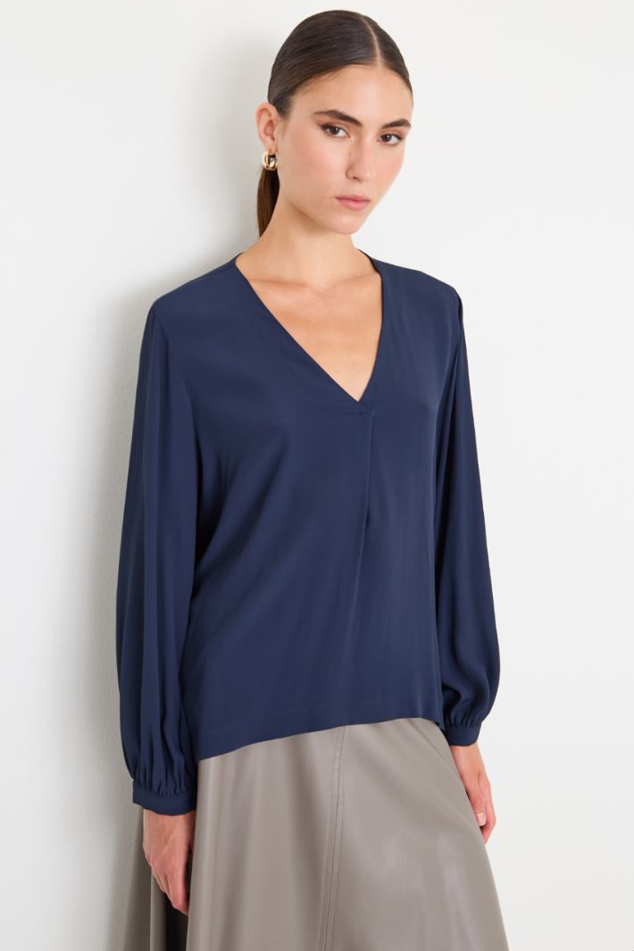 Blusa in crépe Intrend