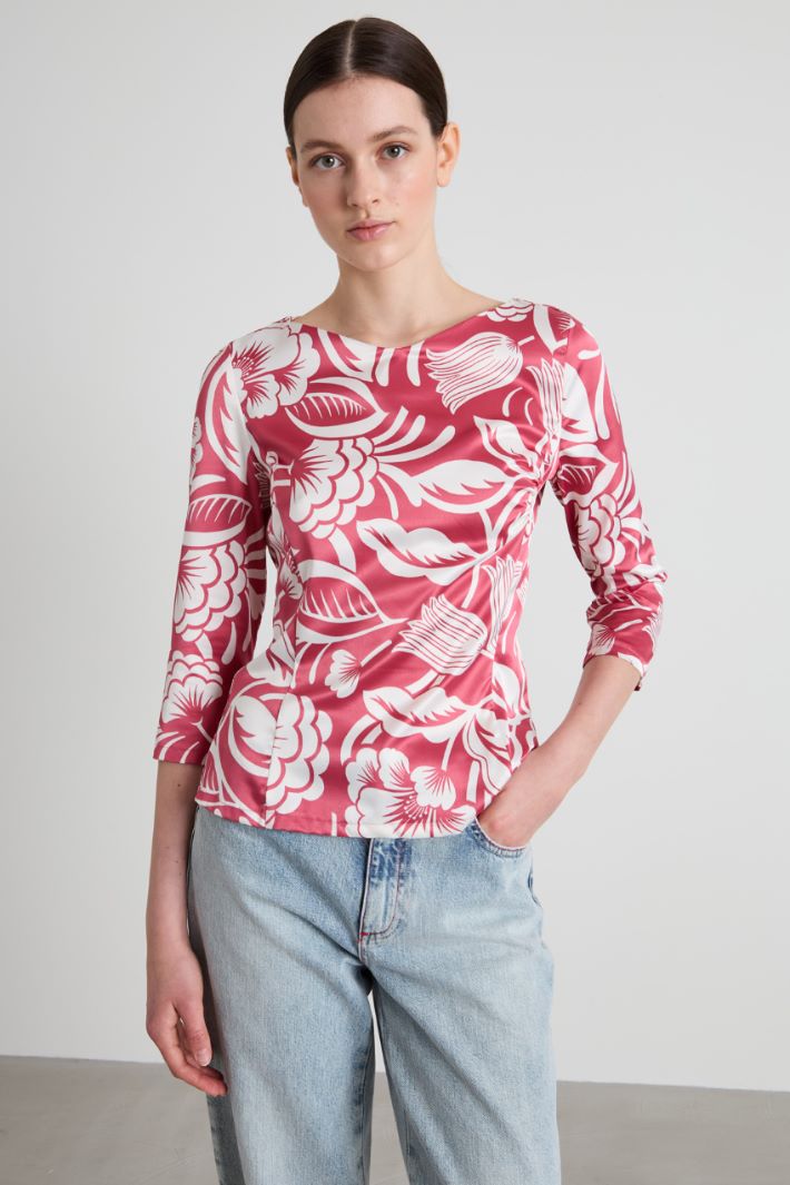 Blusa in raso Intrend