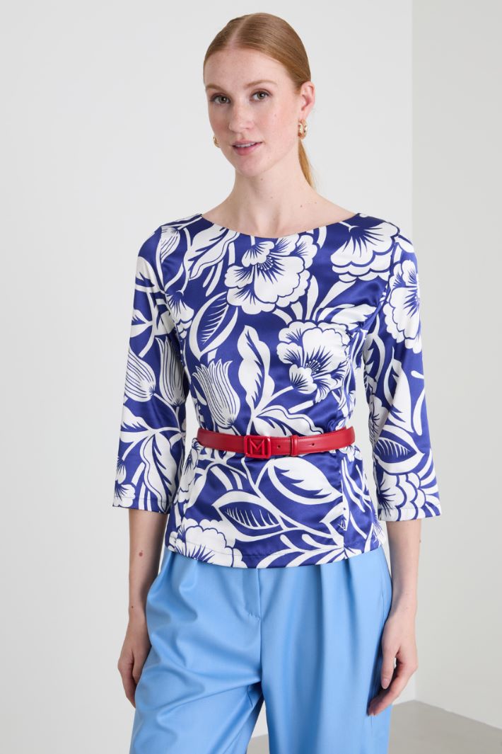 Blusa in raso Intrend