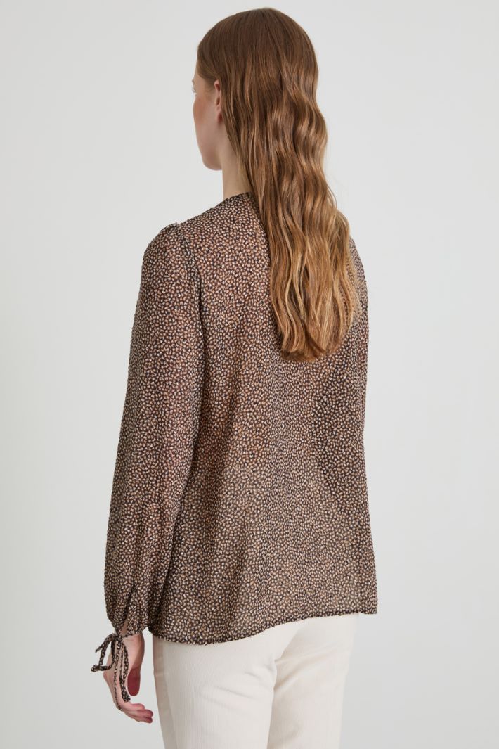 Blusa georgette con rouches Intrend - 2