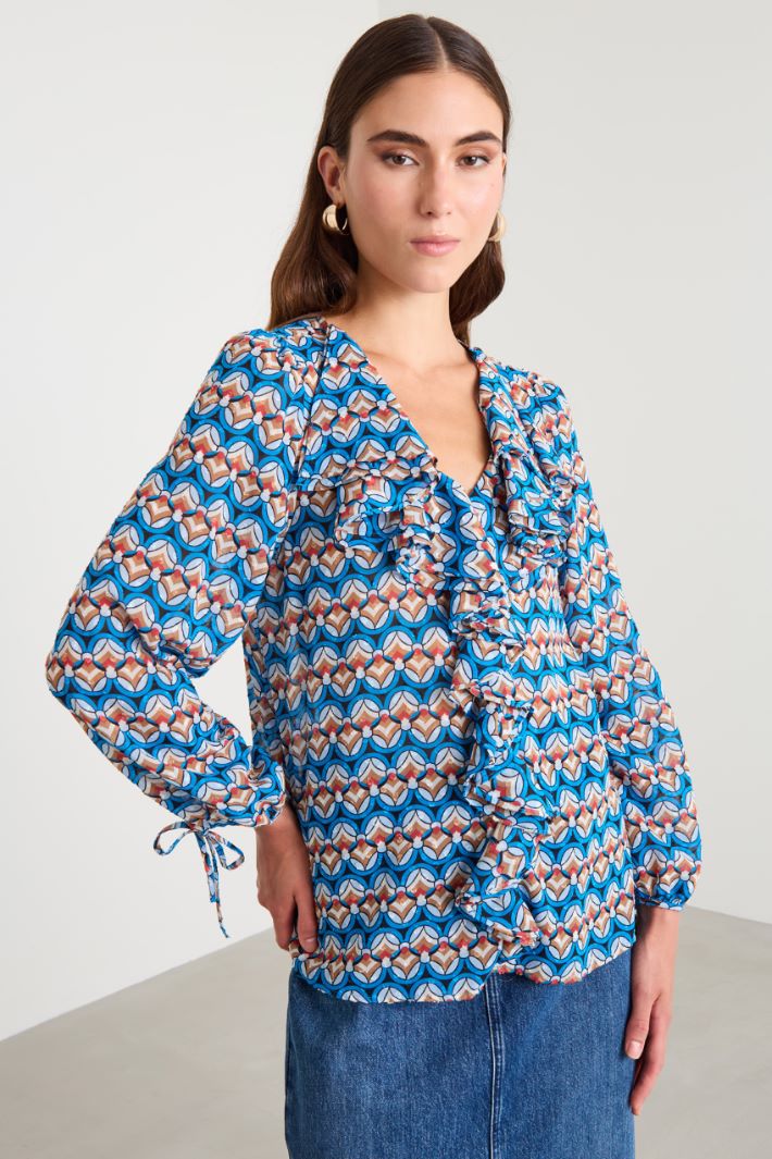 Blusa georgette con rouches Intrend