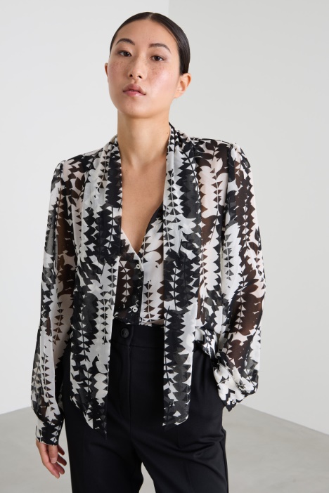 Camicia con foulard Intrend