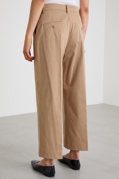 Pantaloni cropped in raso di cotone