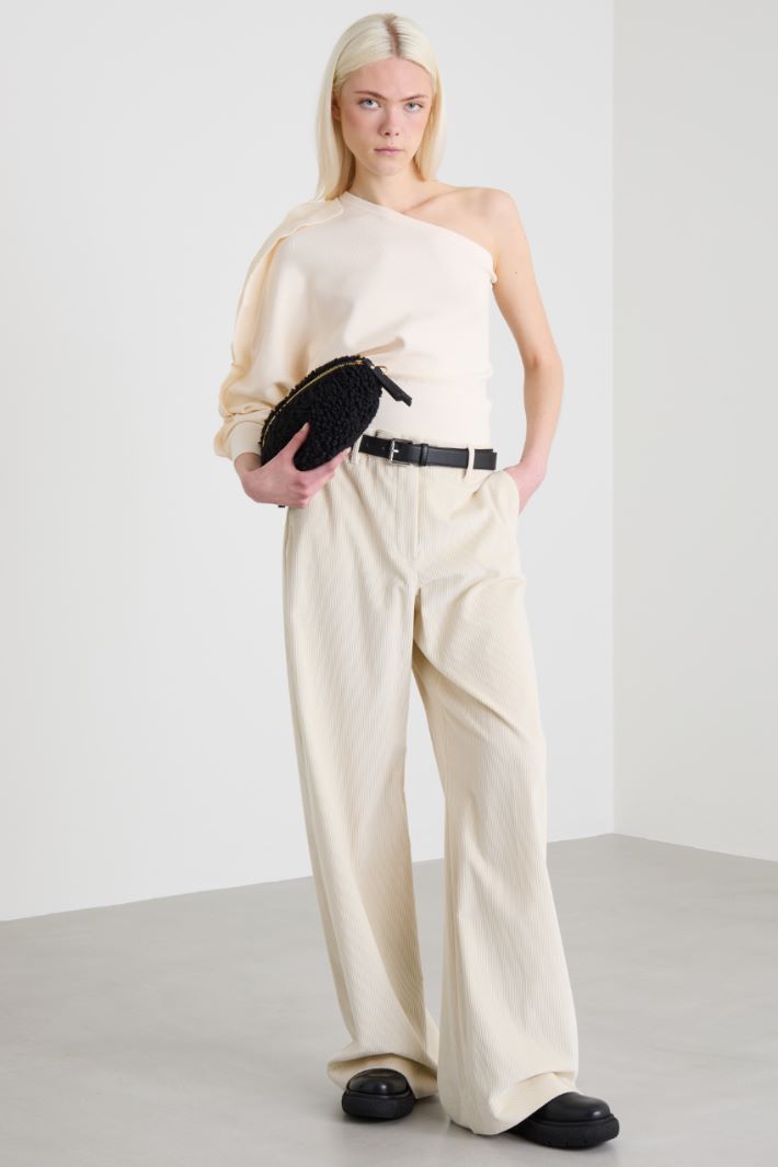 Velvet trousers Intrend