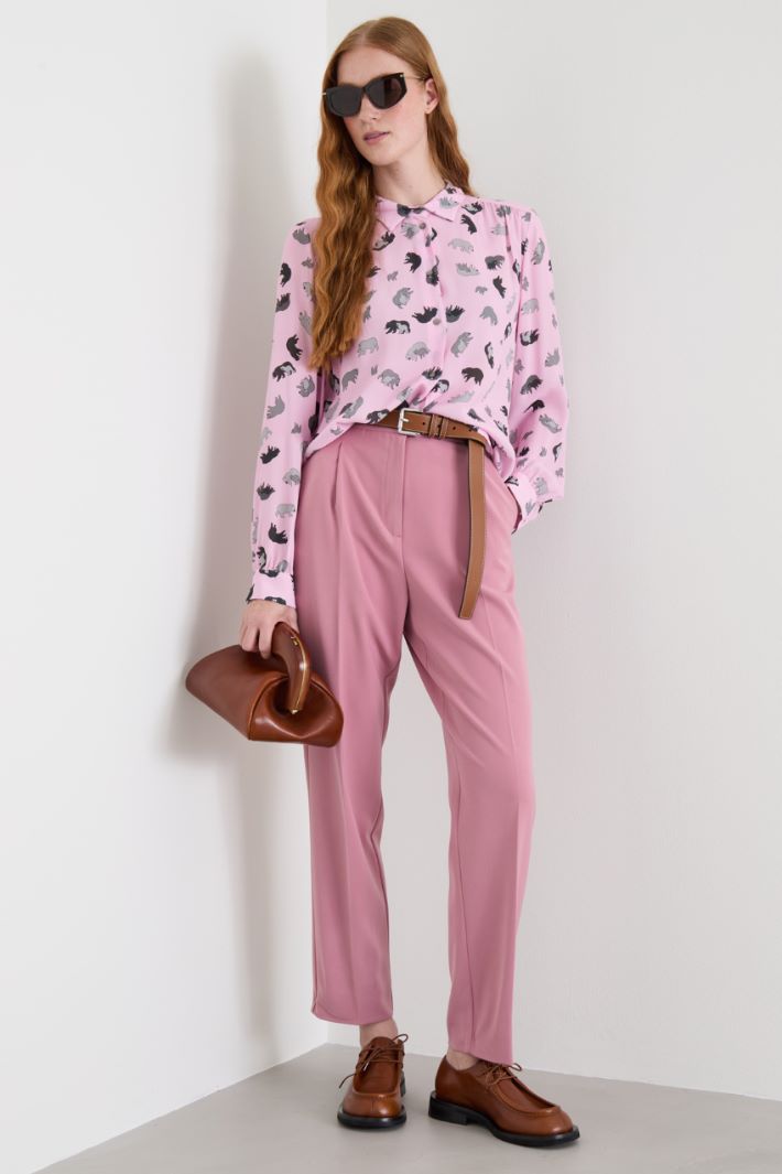 Darted twill trousers Intrend