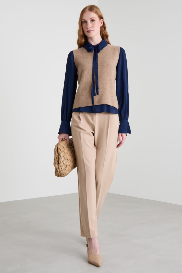 Darted twill trousers Intrend