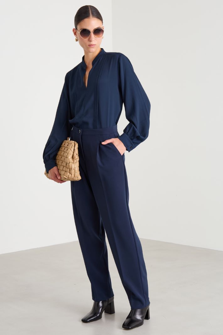 Darted twill trousers Intrend
