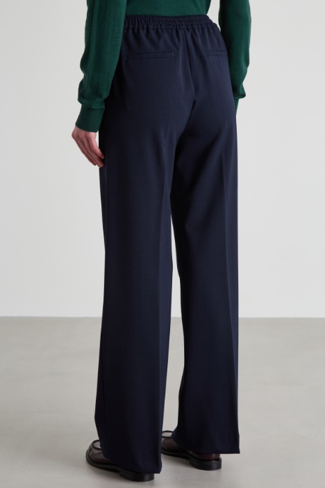 Pantalón recto de gabardina