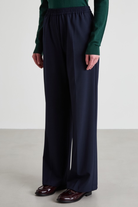 Pantalón recto de gabardina