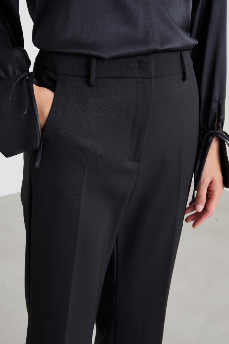 Pantaloni dritti in lana