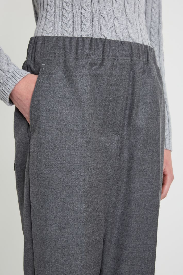 Baggy-fit flannel trousers Intrend - 4